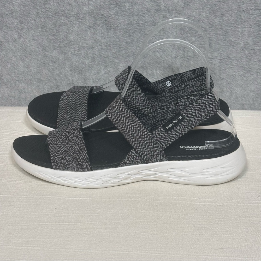 Skechers On-The-Go 600 - Ideal Goga Max Sandal-Black/White-Women Size 9 - Picture 4 of 11